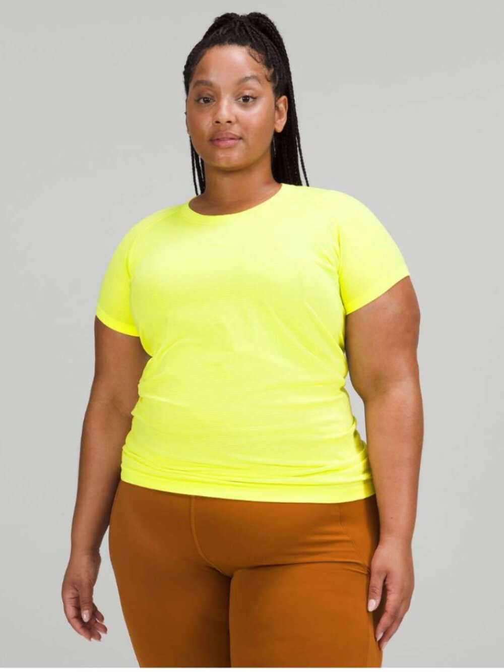 *Luluelmon* Swiftly Tech Shirt 2.0 in "Electric Neon Lemon", size 6, NEW!